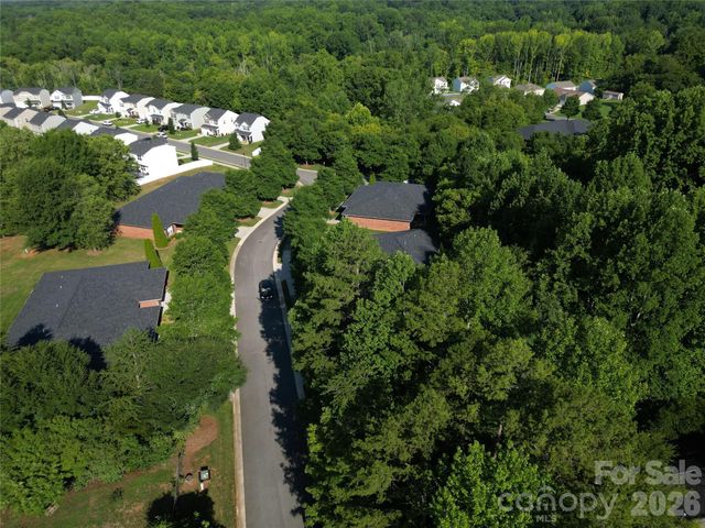 205 Chickadee Drive, Lexington, NC 27292