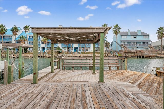 14427 Compass St A6, Corpus Christi, TX 78418