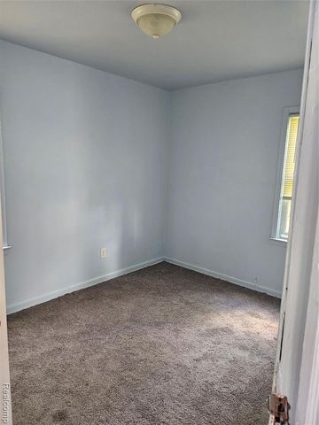 15340 Braile, Detroit, MI 48223