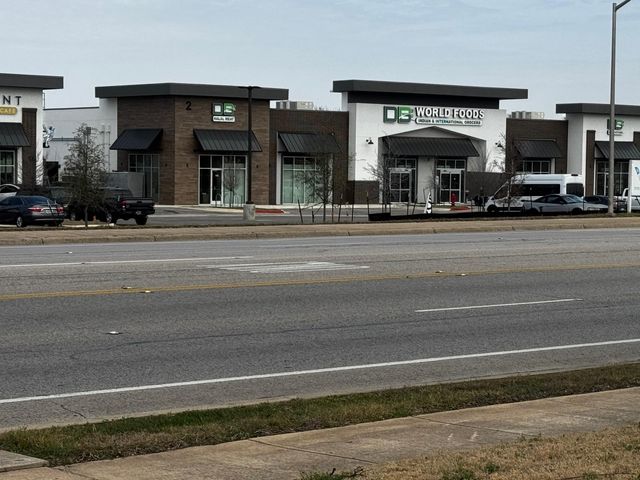 700 W New Hope DR 208, Cedar Park, TX 78613