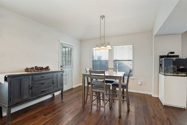 5440 Cameron Drive, Grand Prairie, TX 75052