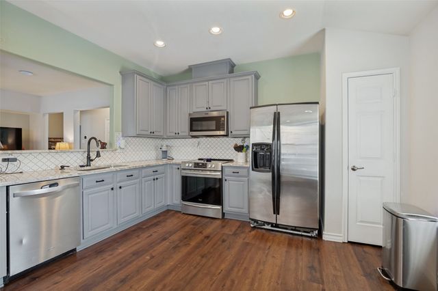 5440 Cameron Drive, Grand Prairie, TX 75052