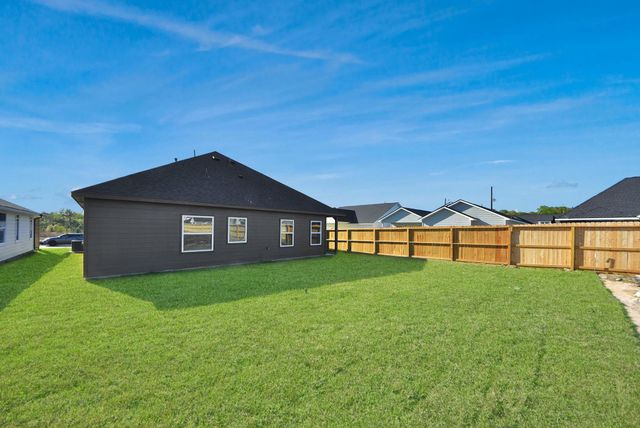 25662 John Wayne Road, Splendora, TX 77372