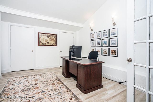 10123 LEISURE Lane N, Jacksonville, FL 32256