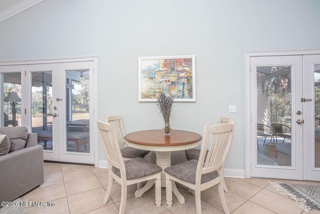 10123 LEISURE Lane N, Jacksonville, FL 32256