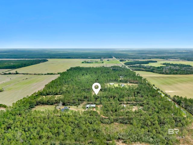 30247 GARDNER Road, Elberta, AL 36530