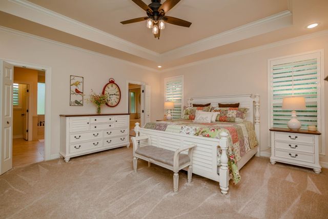 1020 Shadowood Dr, Marshall, TX 75672