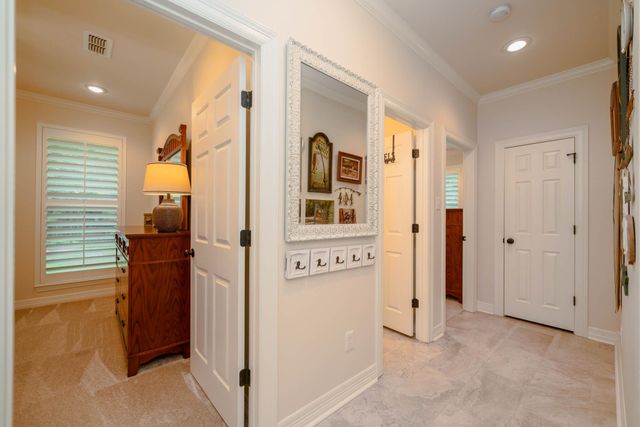 1020 Shadowood Dr, Marshall, TX 75672