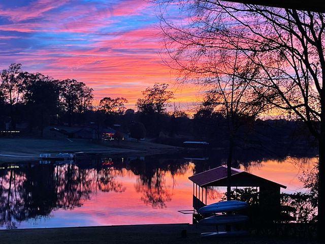 1020 Shadowood Dr, Marshall, TX 75672