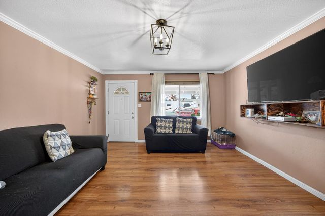 4233 Alan Dr, North Highlands, CA 95660