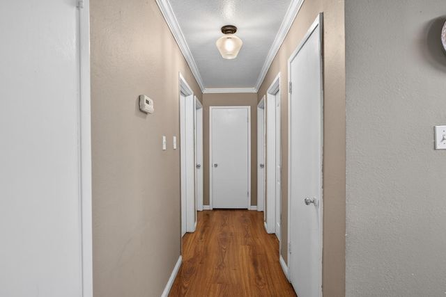 4233 Alan Dr, North Highlands, CA 95660