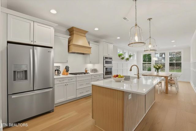 8151 Nubbin Ridge Rd, Knoxville, TN 37919