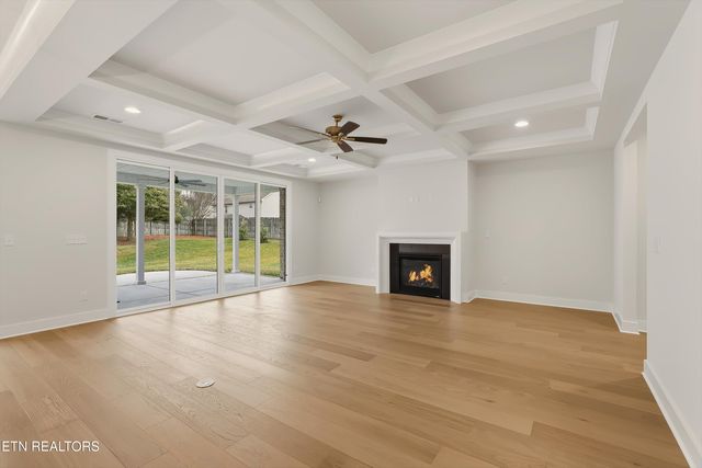 8151 Nubbin Ridge Rd, Knoxville, TN 37919