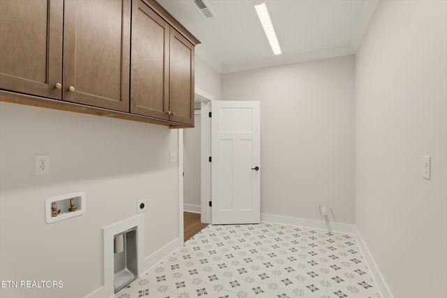 8151 Nubbin Ridge Rd, Knoxville, TN 37919