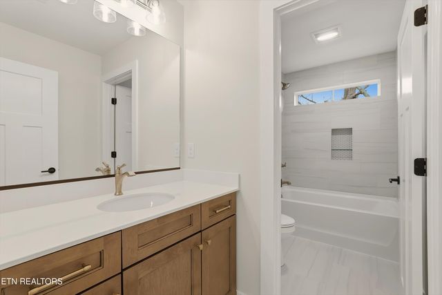 8151 Nubbin Ridge Rd, Knoxville, TN 37919