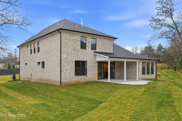 8151 Nubbin Ridge Rd, Knoxville, TN 37919