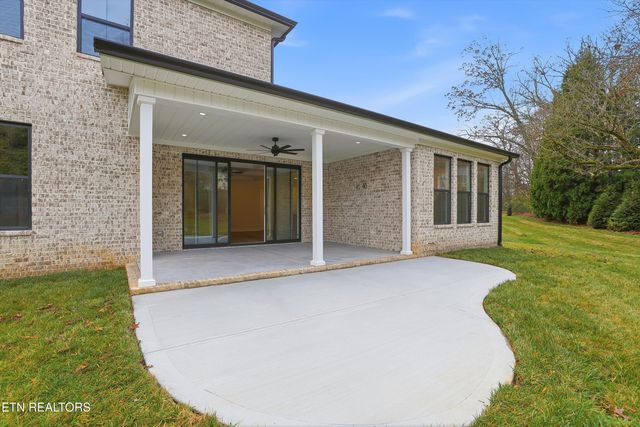 8151 Nubbin Ridge Rd, Knoxville, TN 37919