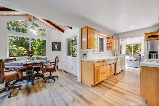 395 Primrose Circle 1-2, Lake Arrowhead, CA 92352