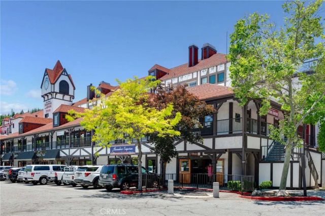 395 Primrose Circle 1-2, Lake Arrowhead, CA 92352