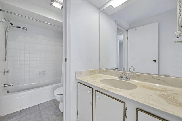 5108 Ranstead Court, Columbus, OH 43220