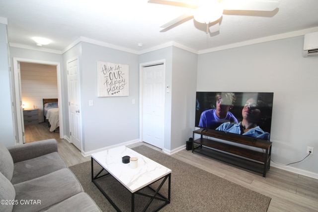 3125 Old Huntingdon Rd, Lexington, TN 38351