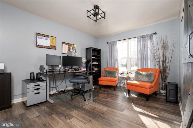 8026 MOSS BANK DR, Laurel, MD 20724