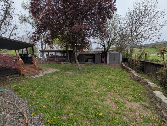 1055 N 5th UNIT 19, Jacksonville, OR 97530