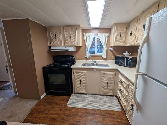 1055 N 5th UNIT 19, Jacksonville, OR 97530