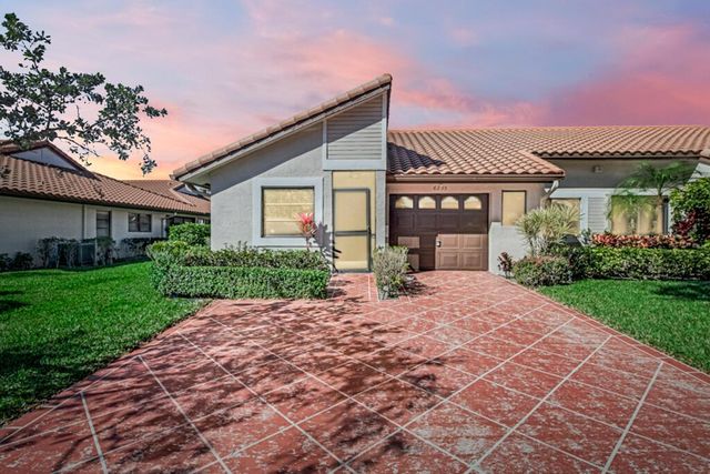 6235 Kings Gate Circle, Delray Beach, FL 33484