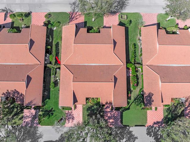 6235 Kings Gate Circle, Delray Beach, FL 33484