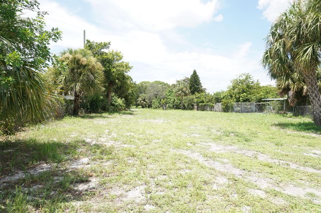 0 S Avenue, Riviera Beach, FL 33404