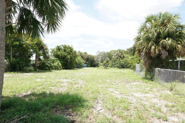 0 S Avenue, Riviera Beach, FL 33404