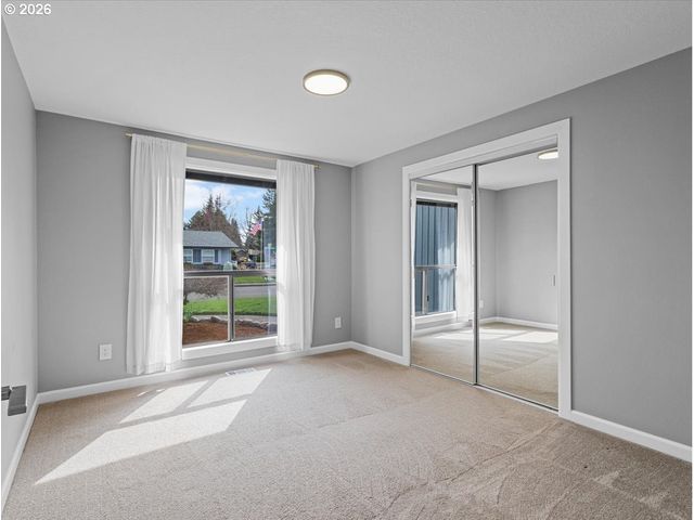 17235 Nw MEADOW GRASS Dr, Beaverton, OR 97006