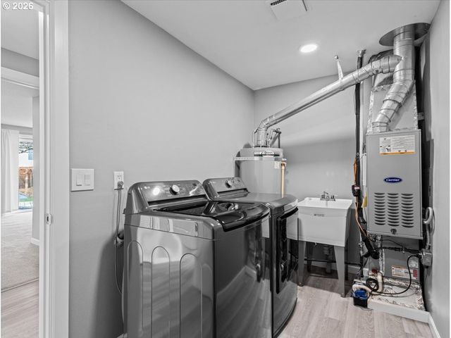 17235 Nw MEADOW GRASS Dr, Beaverton, OR 97006