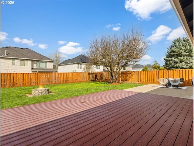 17235 Nw MEADOW GRASS Dr, Beaverton, OR 97006