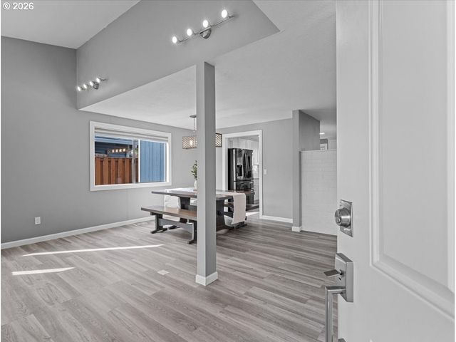 17235 Nw MEADOW GRASS Dr, Beaverton, OR 97006