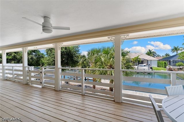 324 Waterleaf CT, Marco Island, FL 34145