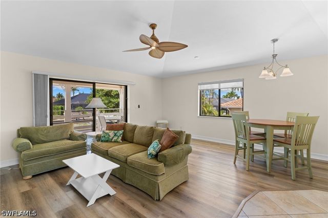 324 Waterleaf CT, Marco Island, FL 34145