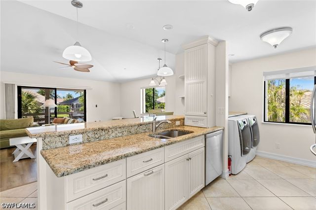324 Waterleaf CT, Marco Island, FL 34145