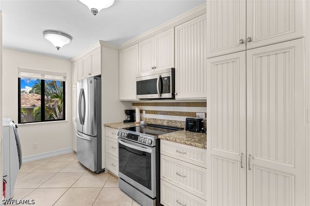 324 Waterleaf CT, Marco Island, FL 34145