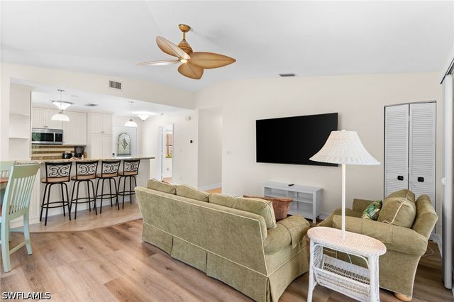 324 Waterleaf CT, Marco Island, FL 34145