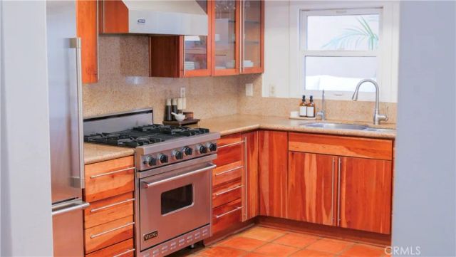 214 N Irena B, Redondo Beach, CA 90277