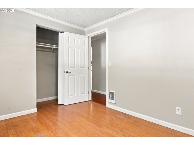 17377 Se COLINA VISTA Ave, Milwaukie, OR 97267