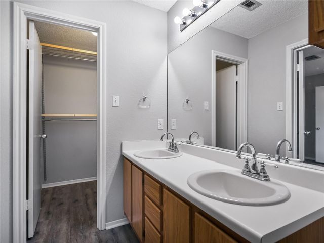 1411 Hollow Tree BLVD, Round Rock, TX 78681