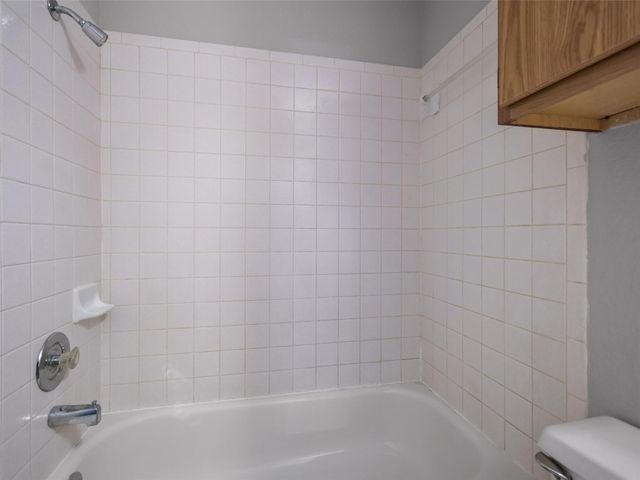 1411 Hollow Tree BLVD, Round Rock, TX 78681