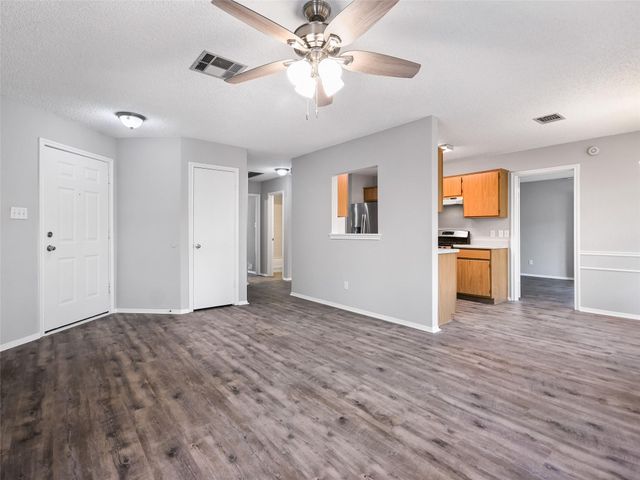 1411 Hollow Tree BLVD, Round Rock, TX 78681