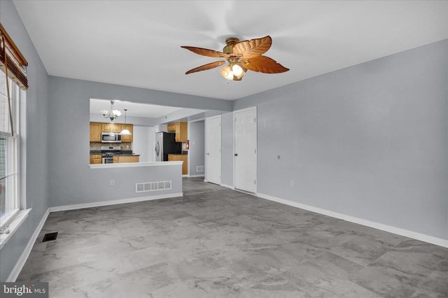 1016 JOSEPHINE DR, Temple, PA 19560