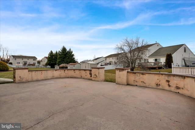 1016 JOSEPHINE DR, Temple, PA 19560