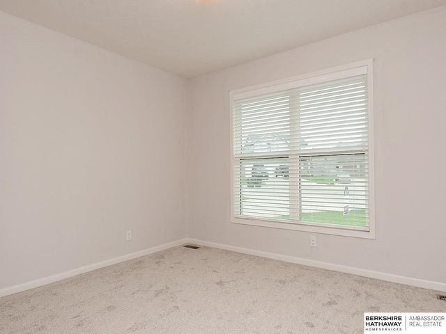 130 Broken Arrow Circle, Yutan, NE 68073
