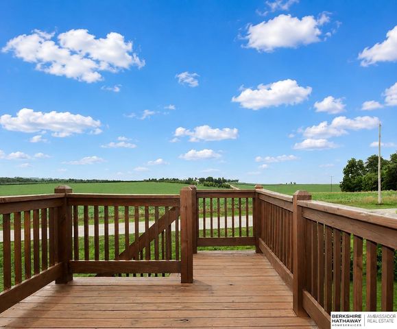 130 Broken Arrow Circle, Yutan, NE 68073